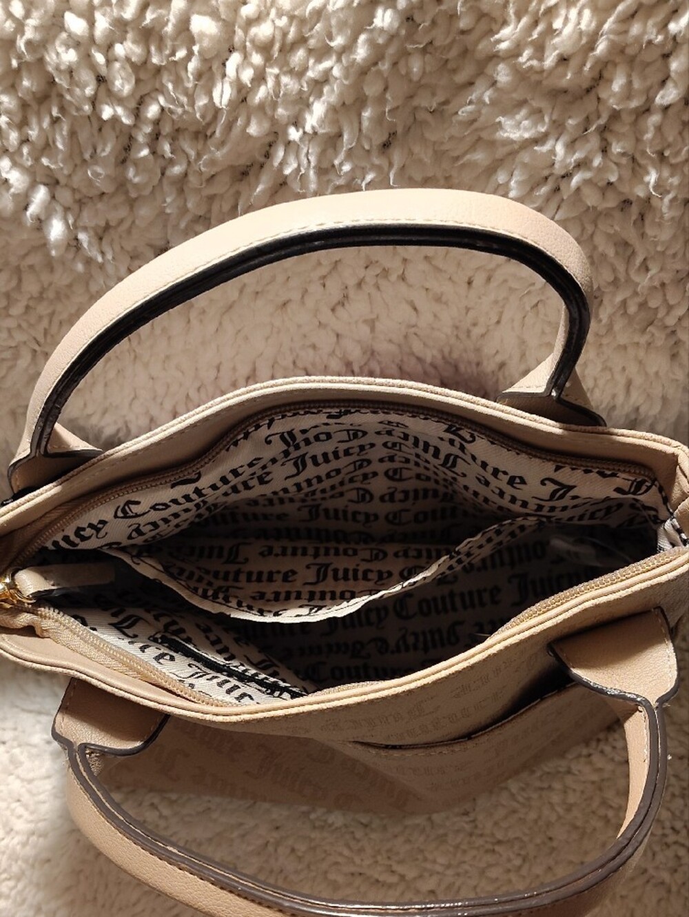 Juicy Couture Beige Mini Satchel with Pink Heart Patch - Picture 7 of 12